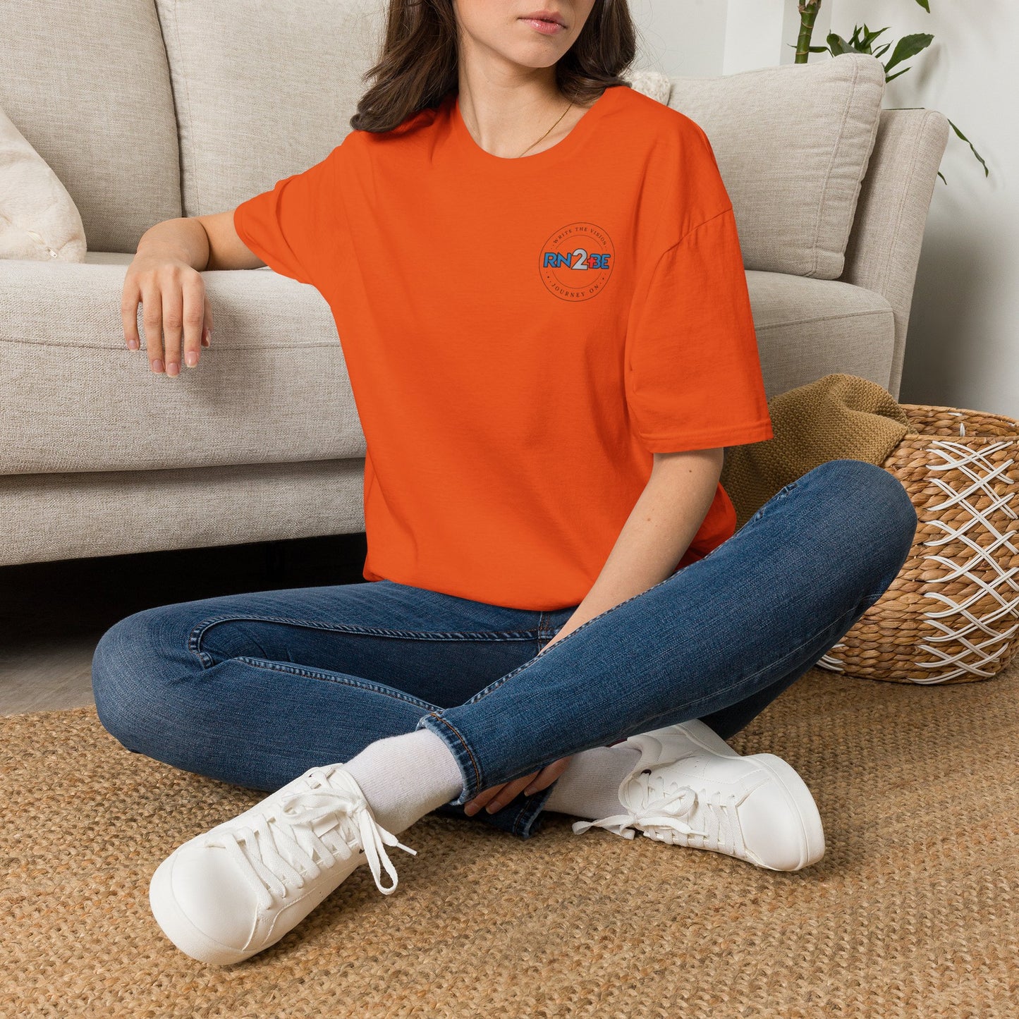 RN2BE_WTV: Full Circle T-shirt BLK