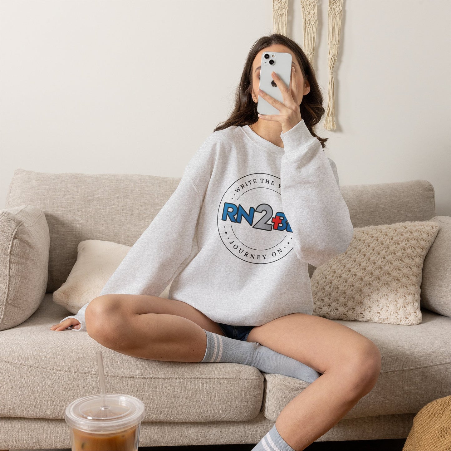RN2BE Full Circle Logo Sweatshirt BLK